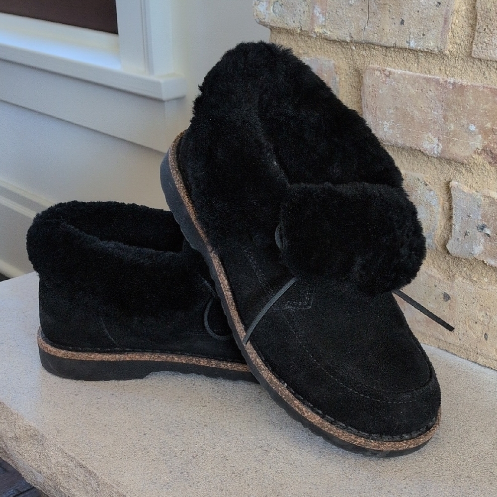 BIRKENSTOCK I Bakki Black Suede Genuine Shearling Ankle Chukka Boots, 40 - Picture 3 of 16
